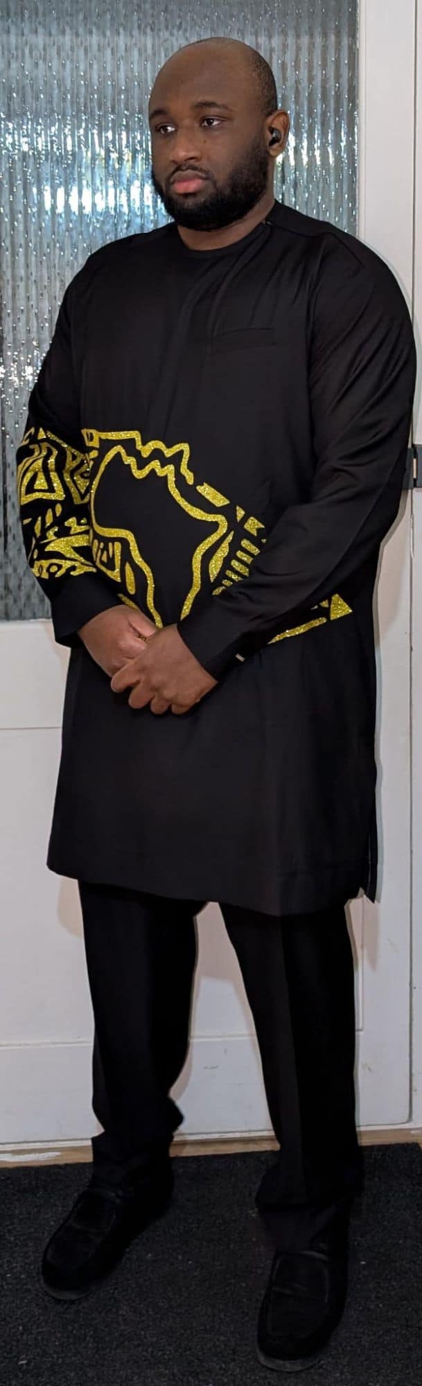 Black and Gold African Map Kaftan Tunic Set - Image 4