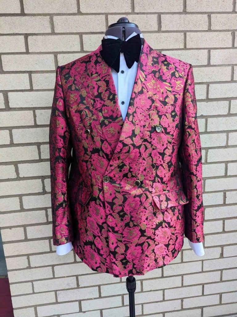 Gallery Suits